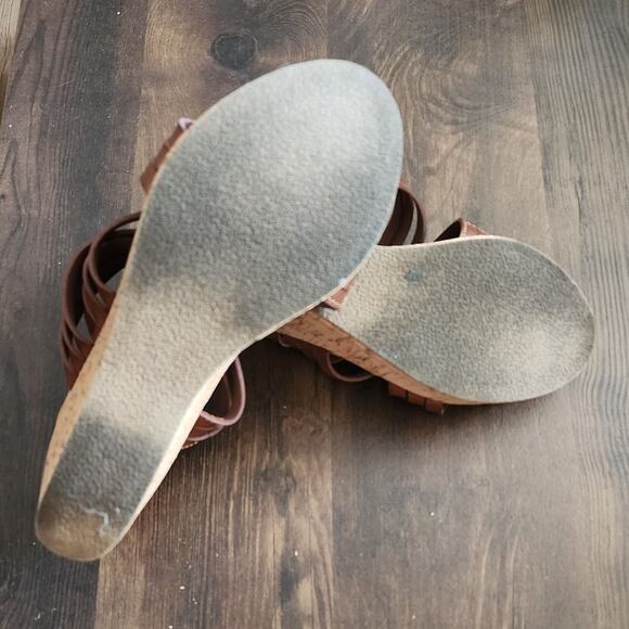 Blowfish Malibu  Strappy Cork Wedge Sandals Size 7 - Picture 3 of 6